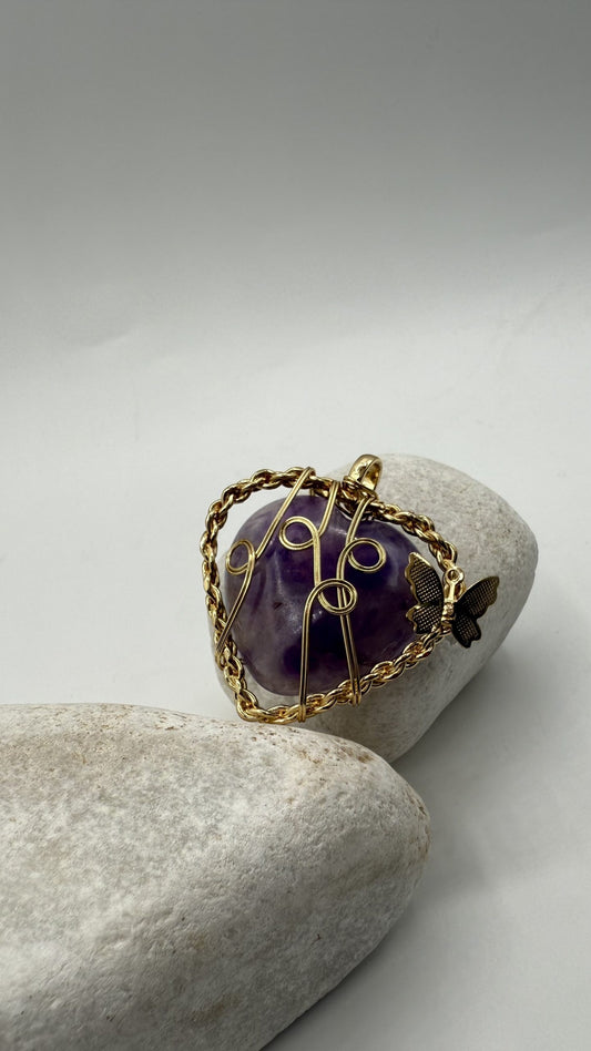 A sleek and elegant pendant, designed to make a statement on any chain of your choice image 3