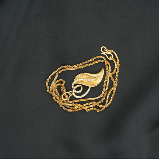 HEART LEAVE GOLDEN WITH CHAIN image 1