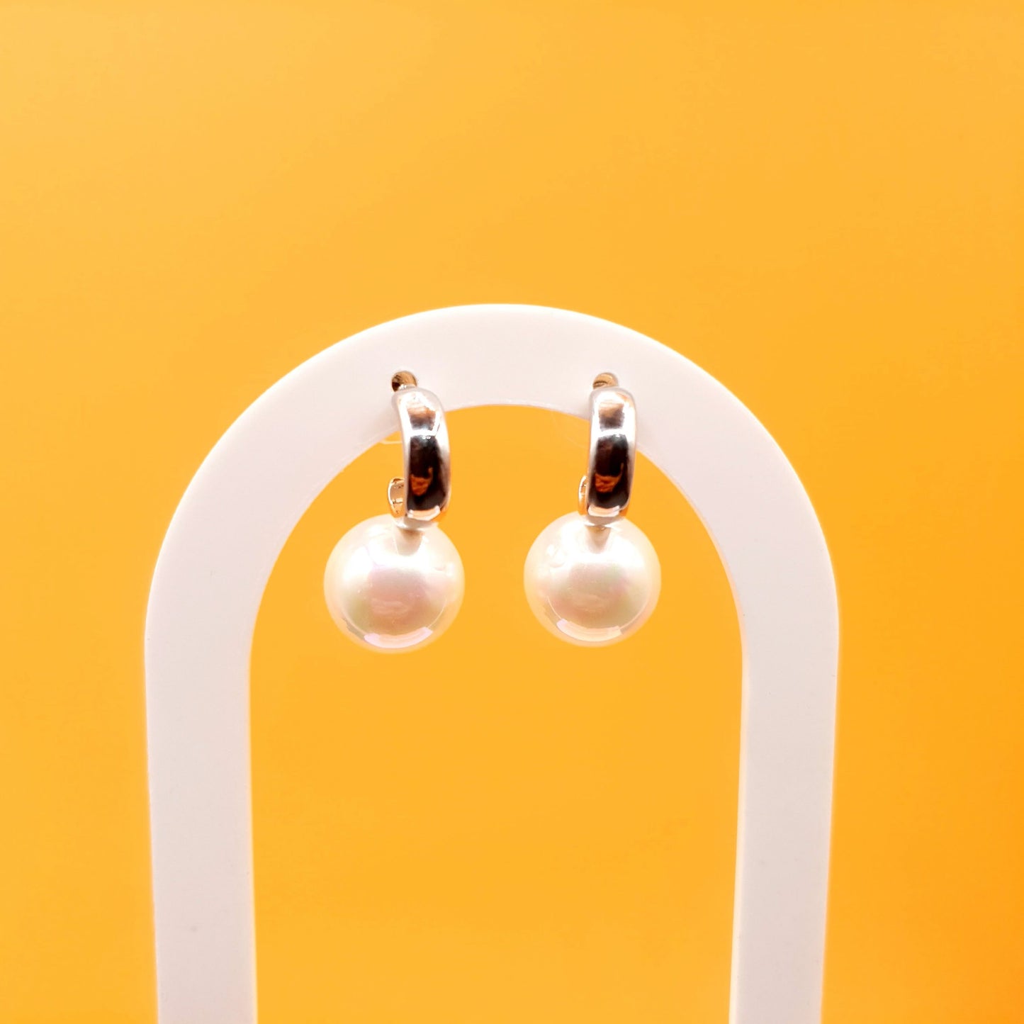 3-D TEAR DROP CRYSTAL STUD image 4