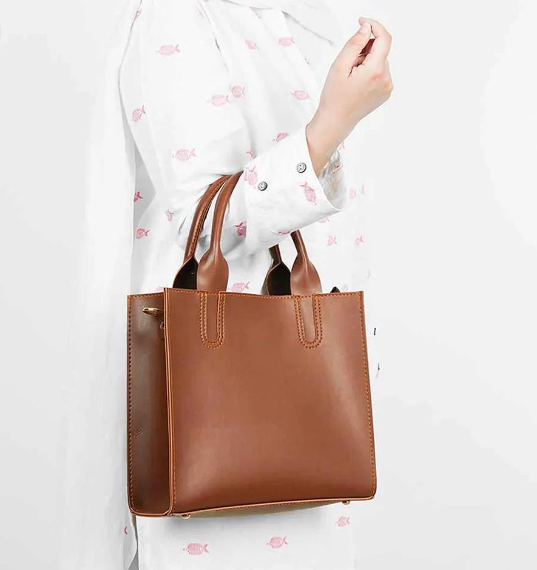 Service bag brown image 7