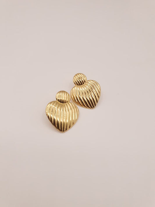 Ribbed Heart Drop Earrings