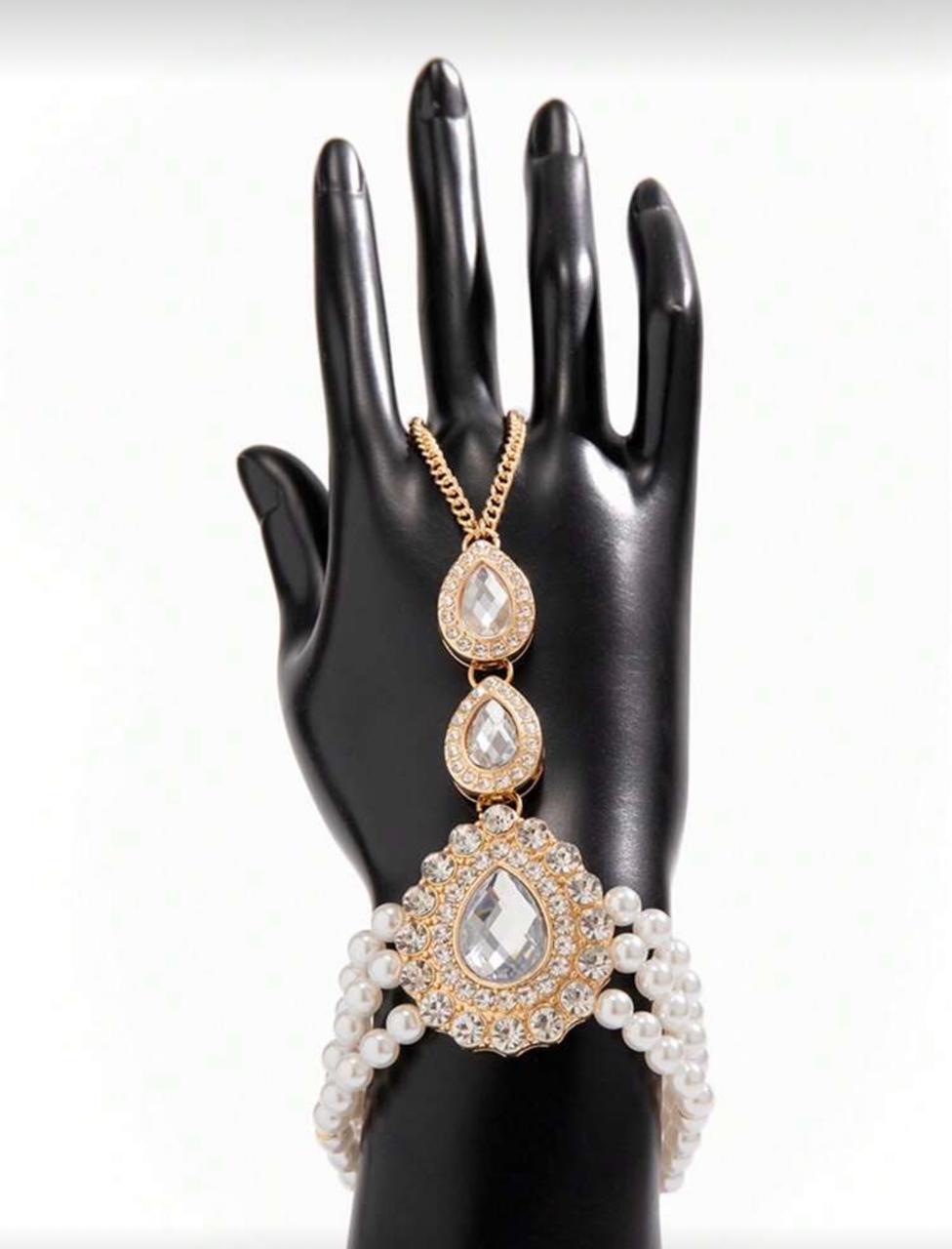 Pearl & Crystal Hand Harness Bracelet – Antique Gold