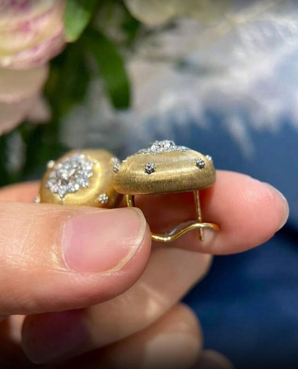 Elegant Round Statement Studs