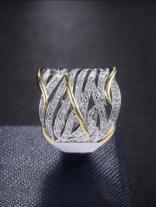 Luxury Wave Crystal Two-Tone Zirconia Ring