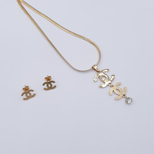 Double Emblem Necklace Set image 1