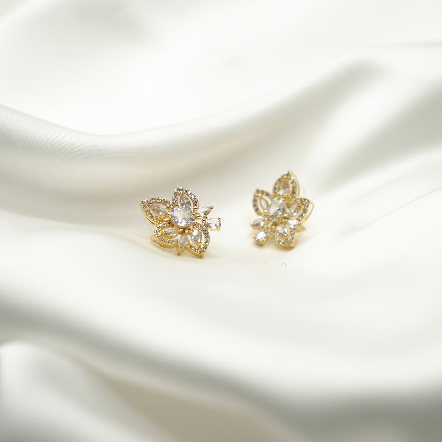 LEAVE SHAPE STYLE-GOLDEN image 4