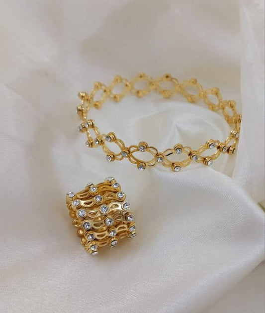 Elegant China Gold Polish Ring & Kara Set – Beaded Statement Design image 1