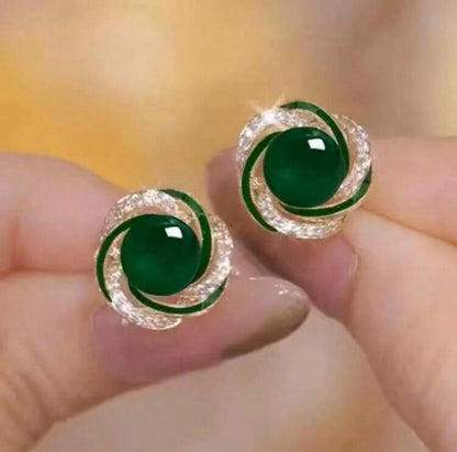 Elegant High-End Chic Small Compact Versatile Fresh Earrings image 3