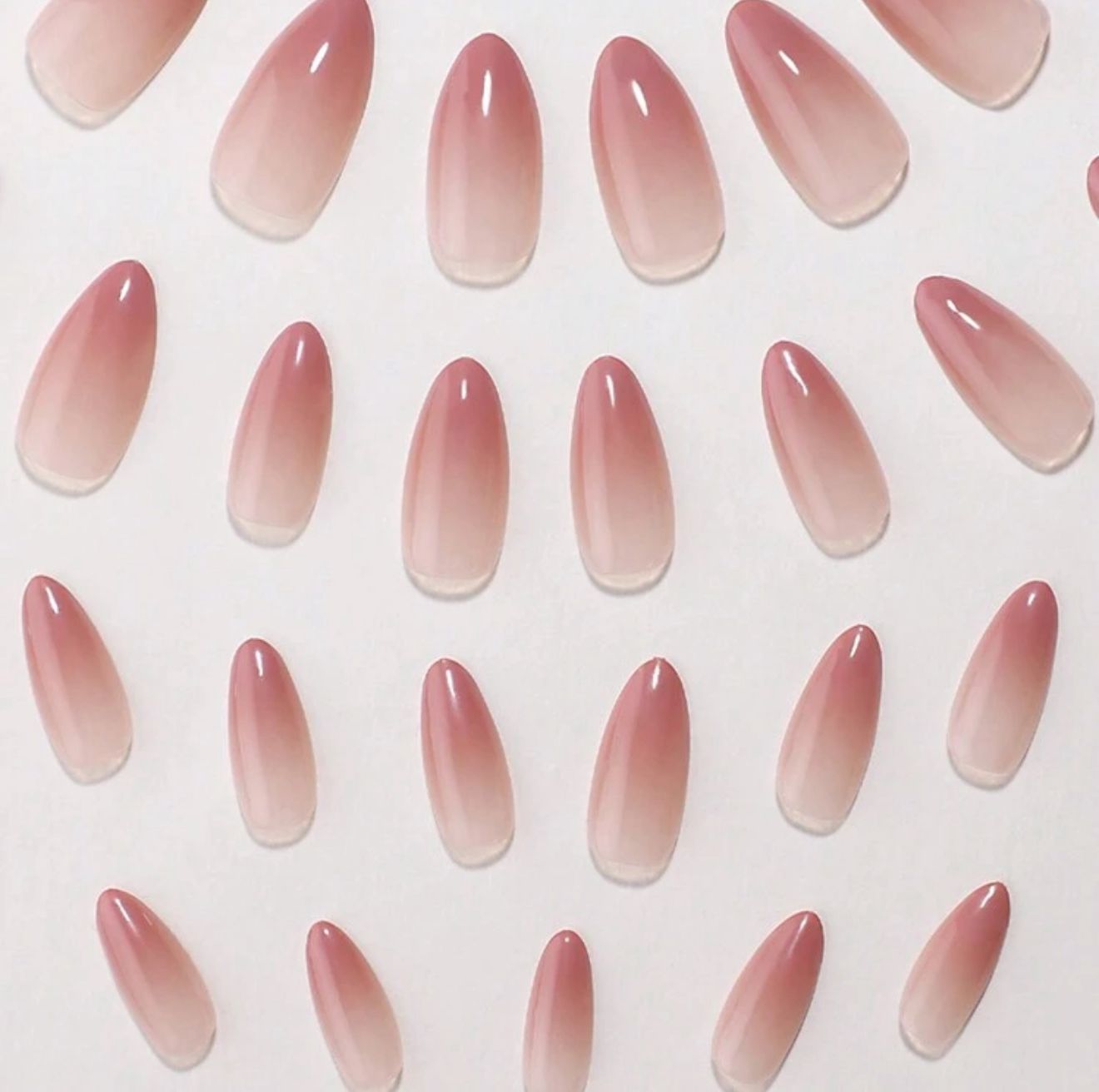 Long Almond-Shaped Press-On Nails, Simple Bean Paste Powder Gradient Smudged,  Suitable For Parties And Gifts image 2