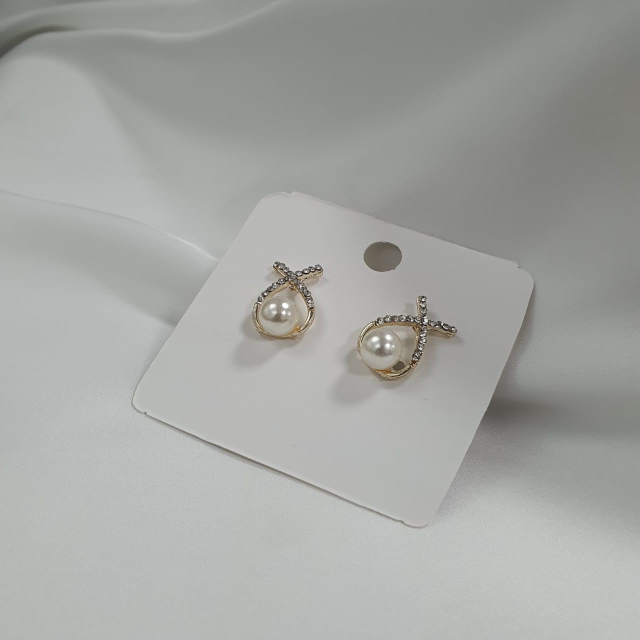 PEARL PAIR image 0