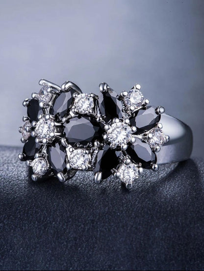 GLAMOROUS COPPER CUBIC DETAIL FLOWER DESIGN RING image 4