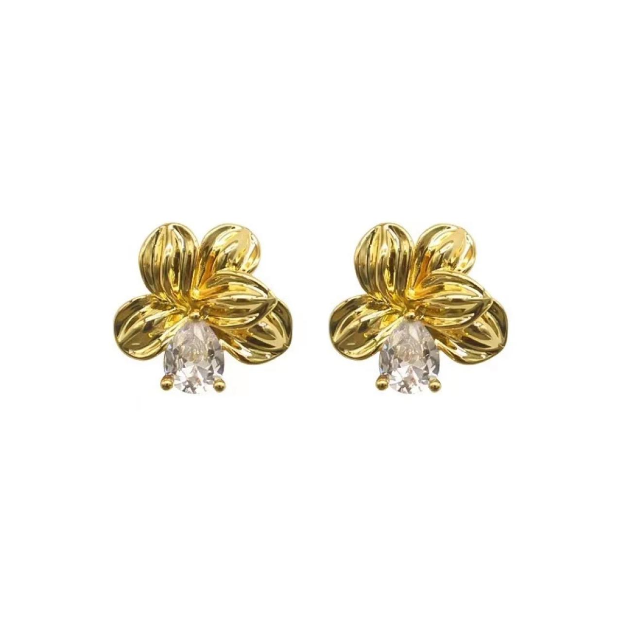 GOLDEN LEAVE ZIRCON image 6