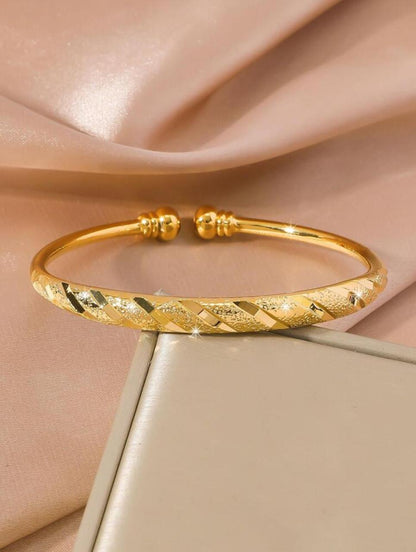 Copper Textured Design Bangle image 0