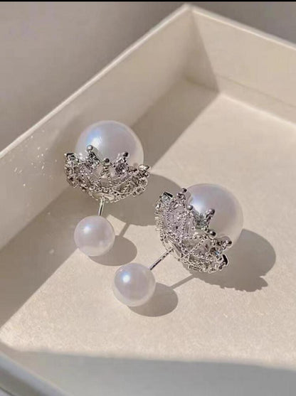 Smooth & Round Cultured Faux Stud With Little Gem image 1