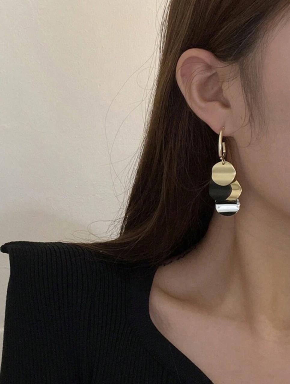 COLORBLOCK CIRCLE & TASSEL DANGLE EARRINGS image 3