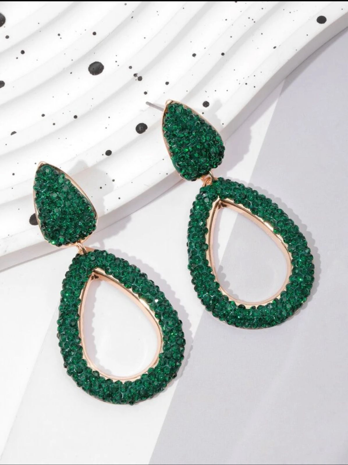Sparkling Geometric Water Drop Shape Zirconia Studded Luxury Party Earrings image 4