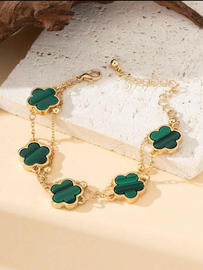 Double-Layer Green Five-Leaf Flower Bracelet image 4