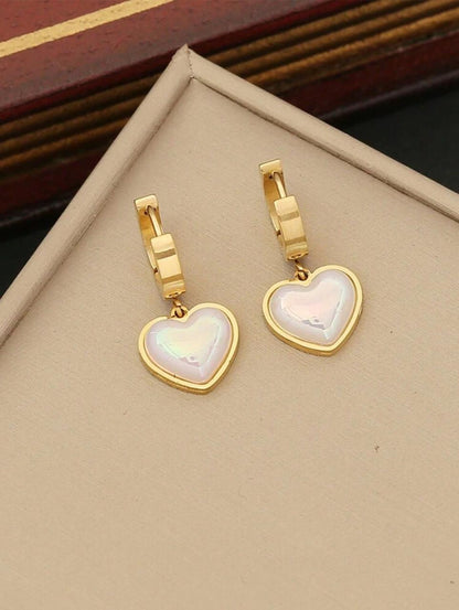 LATEST DESIGN WHITE HEART SHAPED NEKLACE SET image 4