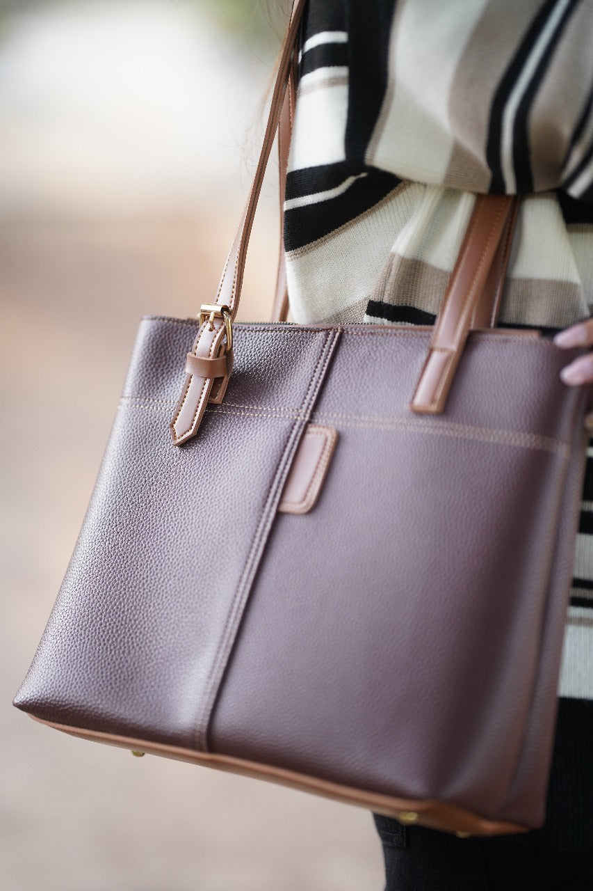 Make a statement with this stylish and sophisticated handbag, premium quality, textured material in a striking multicolor combination image 6
