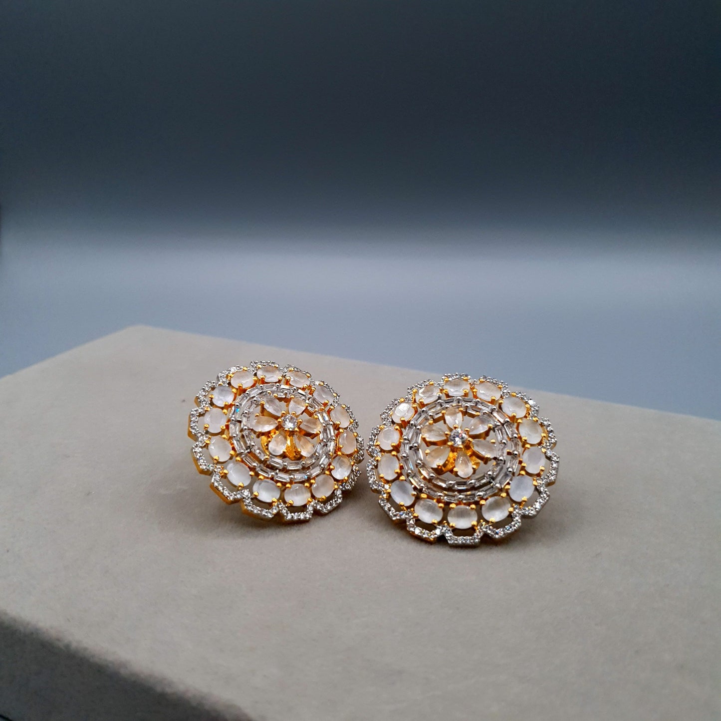 WHEEL STYLE PARTY WEAR-(MULTI COLOUR &amp; GOLDEN SILVER) image 13