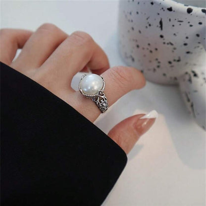 RETRO BIG FAUX PEARL RING image 2