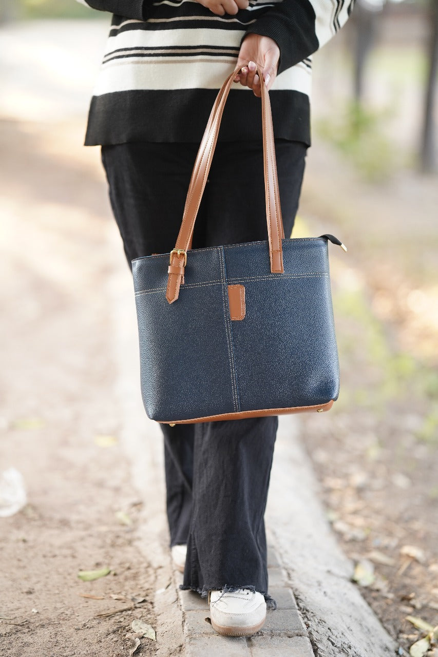 Make a statement with this stylish and sophisticated handbag, premium quality, textured material in a striking multicolor combination image 9