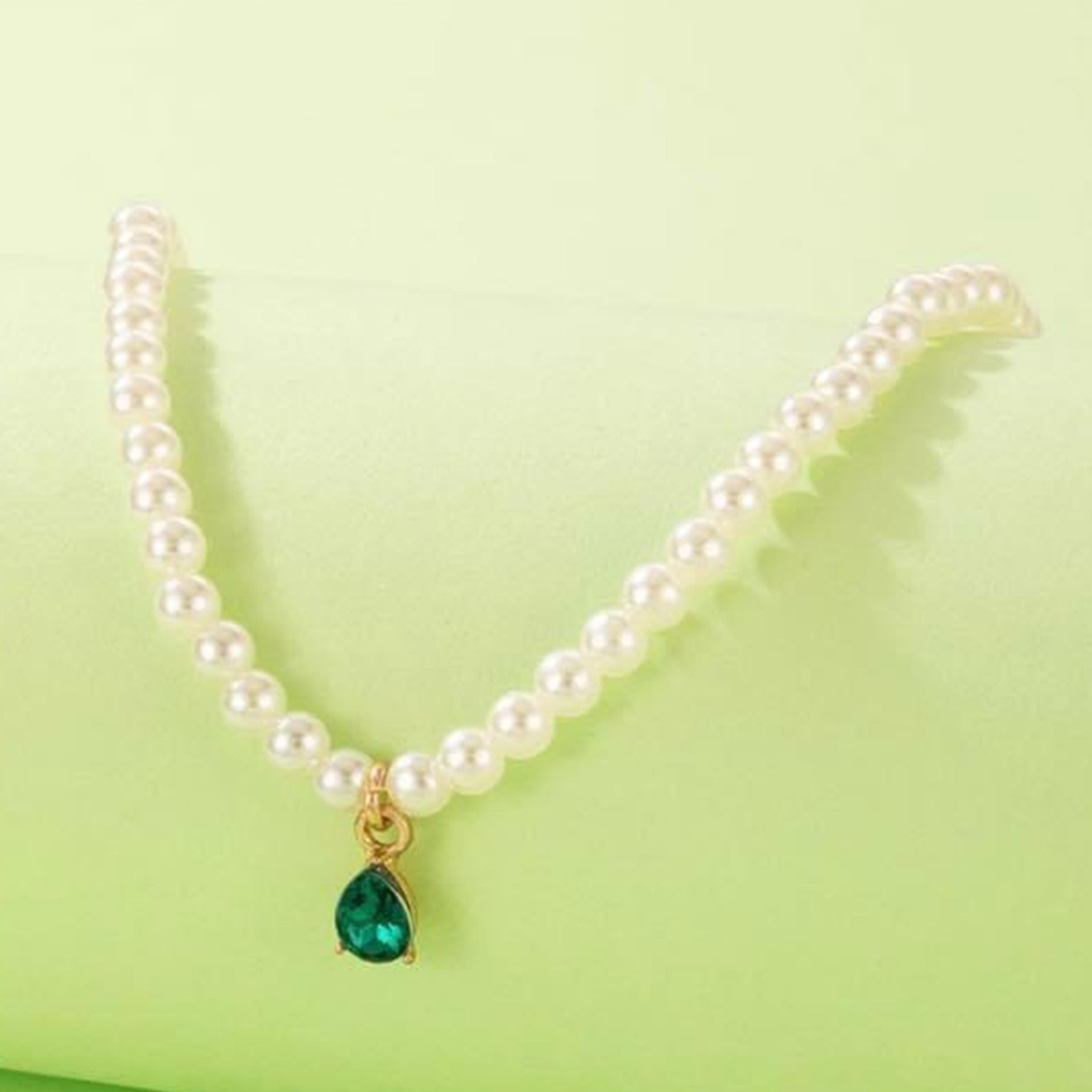 PEAR PENDENT PEARL CHAIN image 2