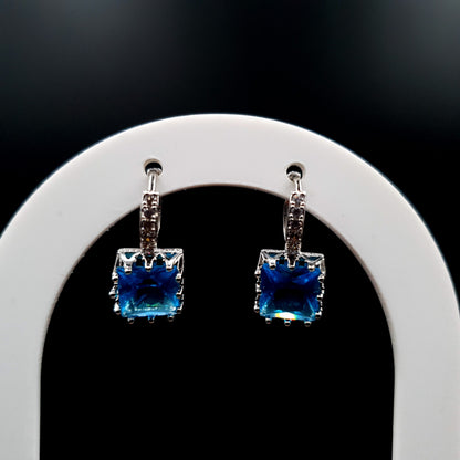 SQUARE EAR HOOPS (BLUE) image 4