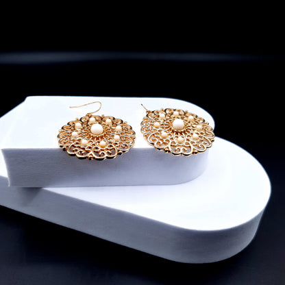 GOLDEN WHITE PEARLS image 4