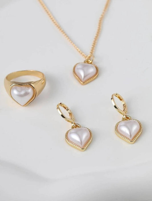 4 PIECES HEART SHAPED FAUX PEARL SET image 1