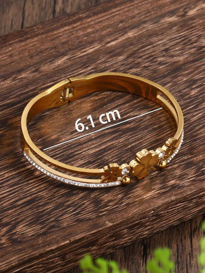 Elegant Luxury Rhinestone Decorated Flower Aesthetics Cuff Bracelet image 2