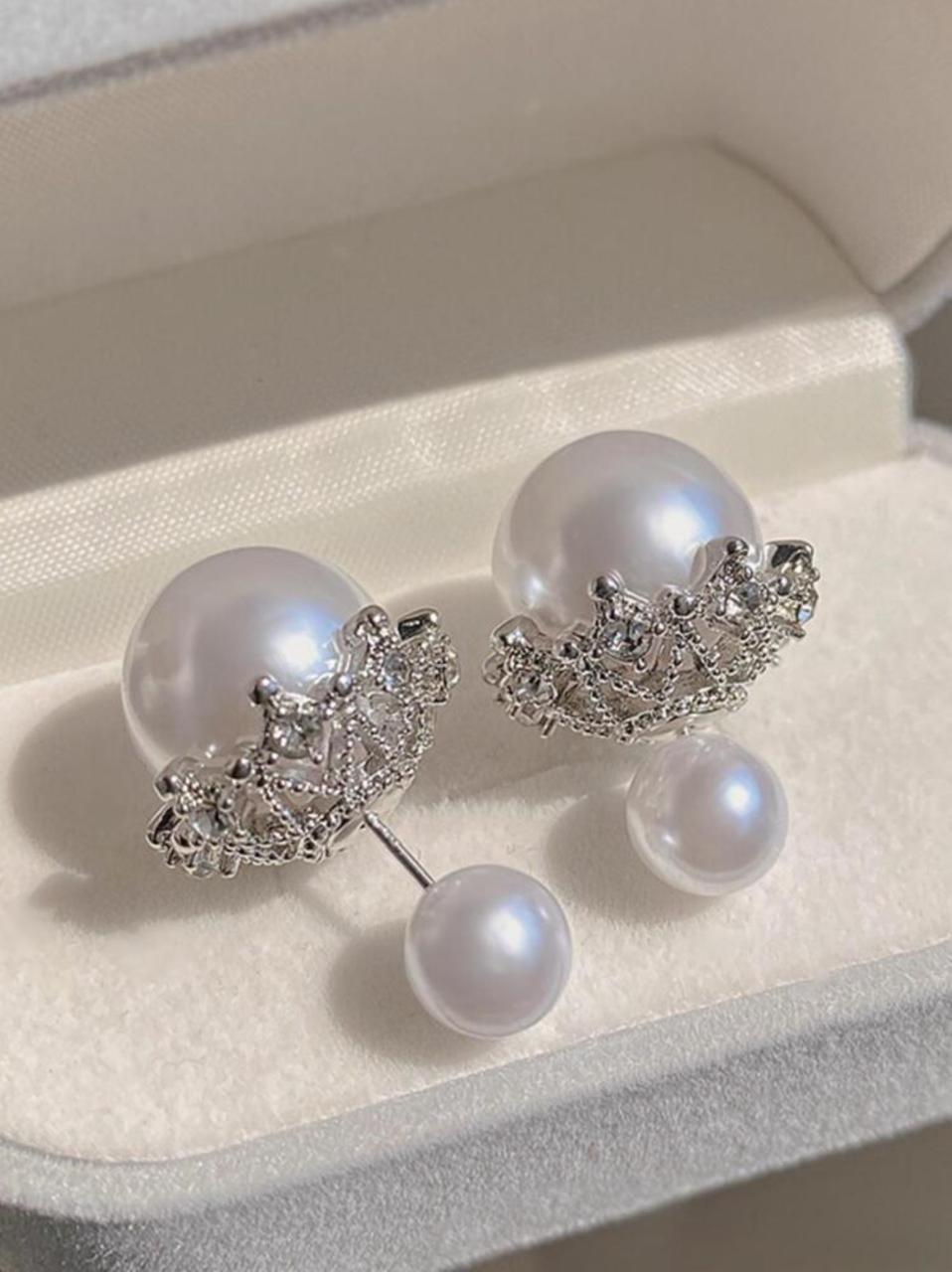 Smooth & Round Cultured Faux Stud With Little Gem image 6