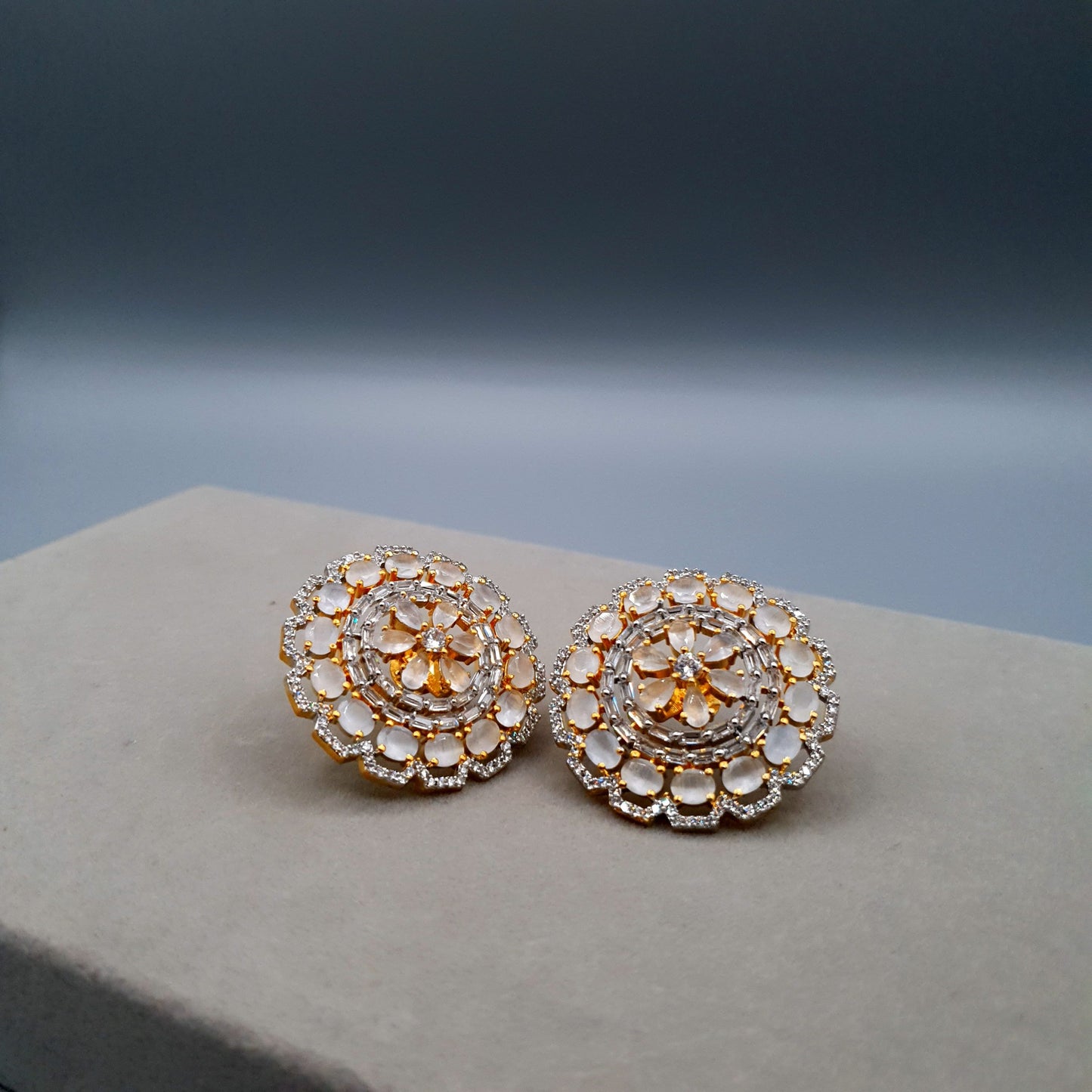 WHEEL STYLE PARTY WEAR-(MULTI COLOUR &amp; GOLDEN SILVER) image 14