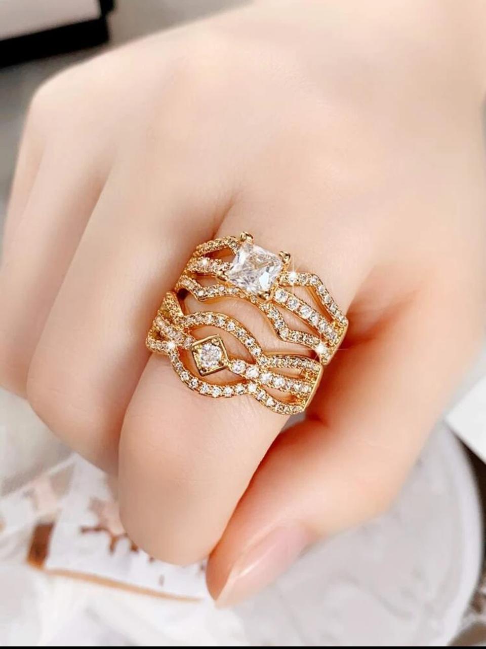 02 PIECES GORGEOUS CUBIC ZIRCONIA RING image 4