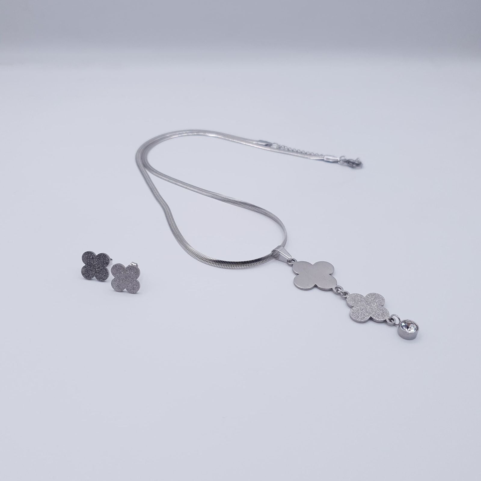 Floral Charm Stainless Steel Necklace Set - Shiny Silver image