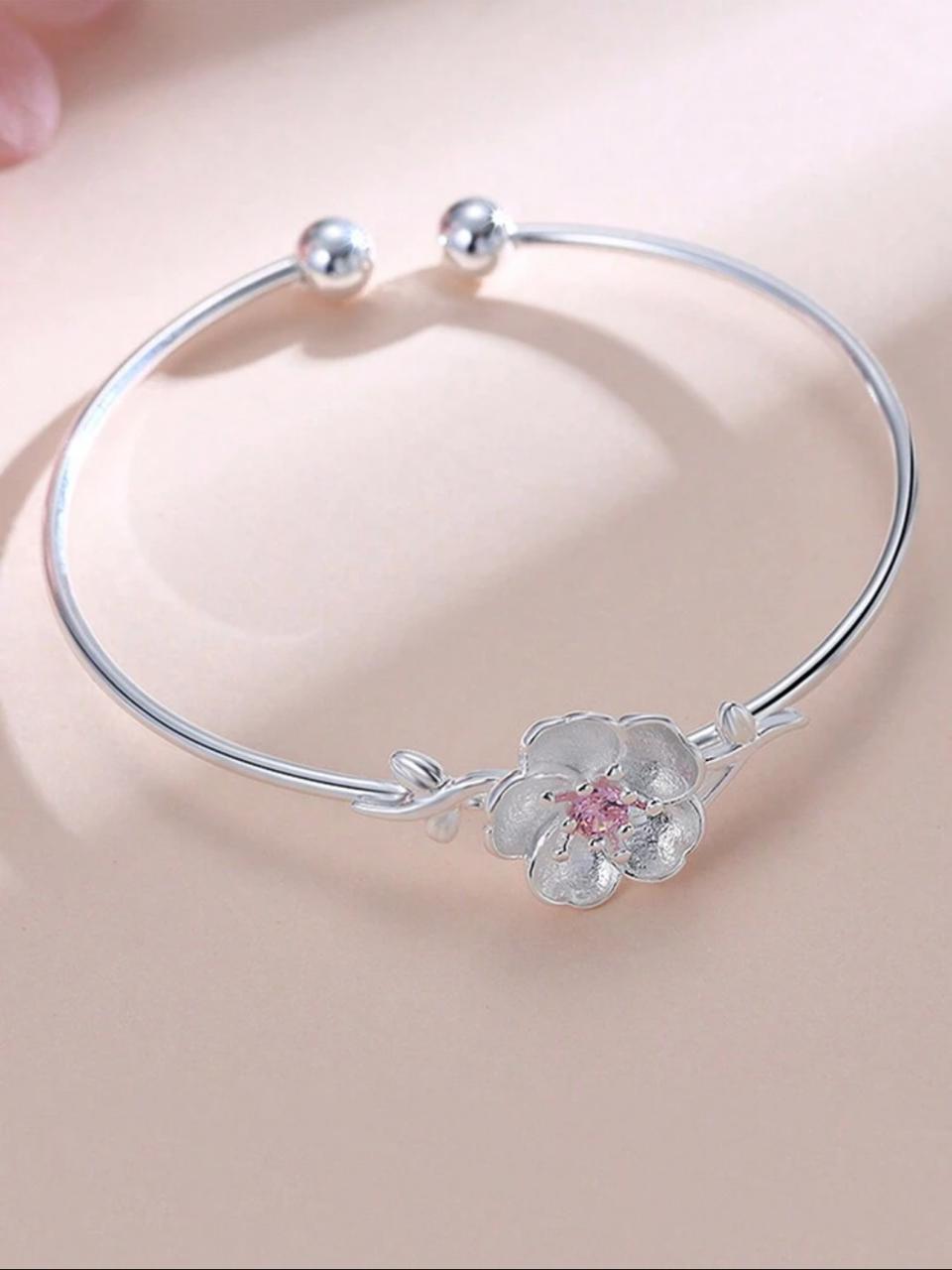 CHIC FLORAL DESIGN BRACELET WITH RHINESTONE ACCENTS image 3