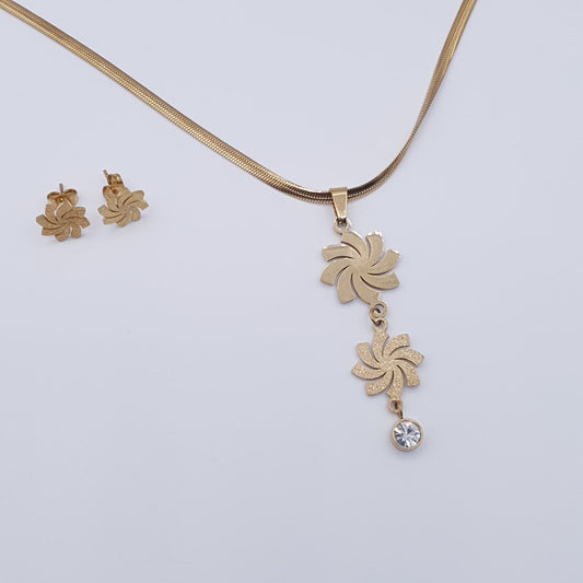 Radiant Swirl Necklace Set image 0