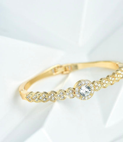 ROUND STUDED BRACELET - Shiny Golden image