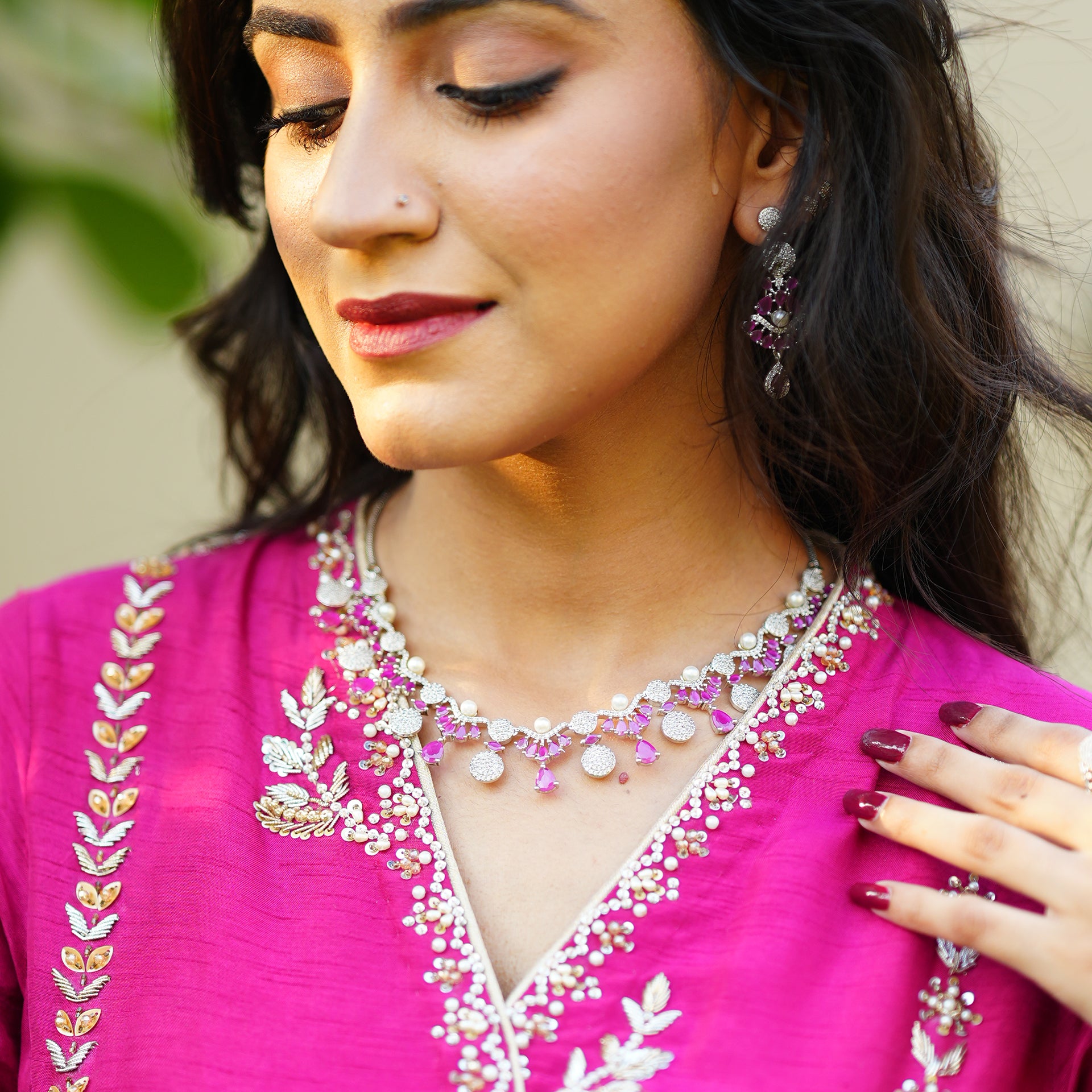 BRIDEL & PARTY WEAR SILVER WITH ZARQAN PINK NEKLACE SET (NEKLACE, BINDI & EAR RINGS) image 1