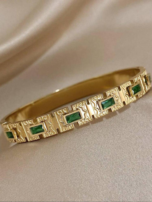 RETRO GOLD CUFF BRACELET image 0