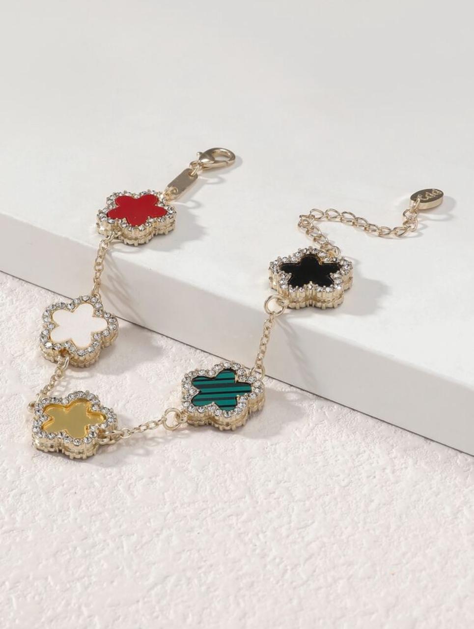 MULTICOLOR CLOVER WITH RHINESTONE DETAILING ELEGANT BRACELET image 0