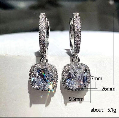 Square Shaped Shimmering Cubic Zirconia Inlaid Earrings image 3