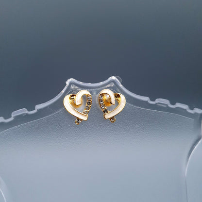 HEART EAR STUD image 2