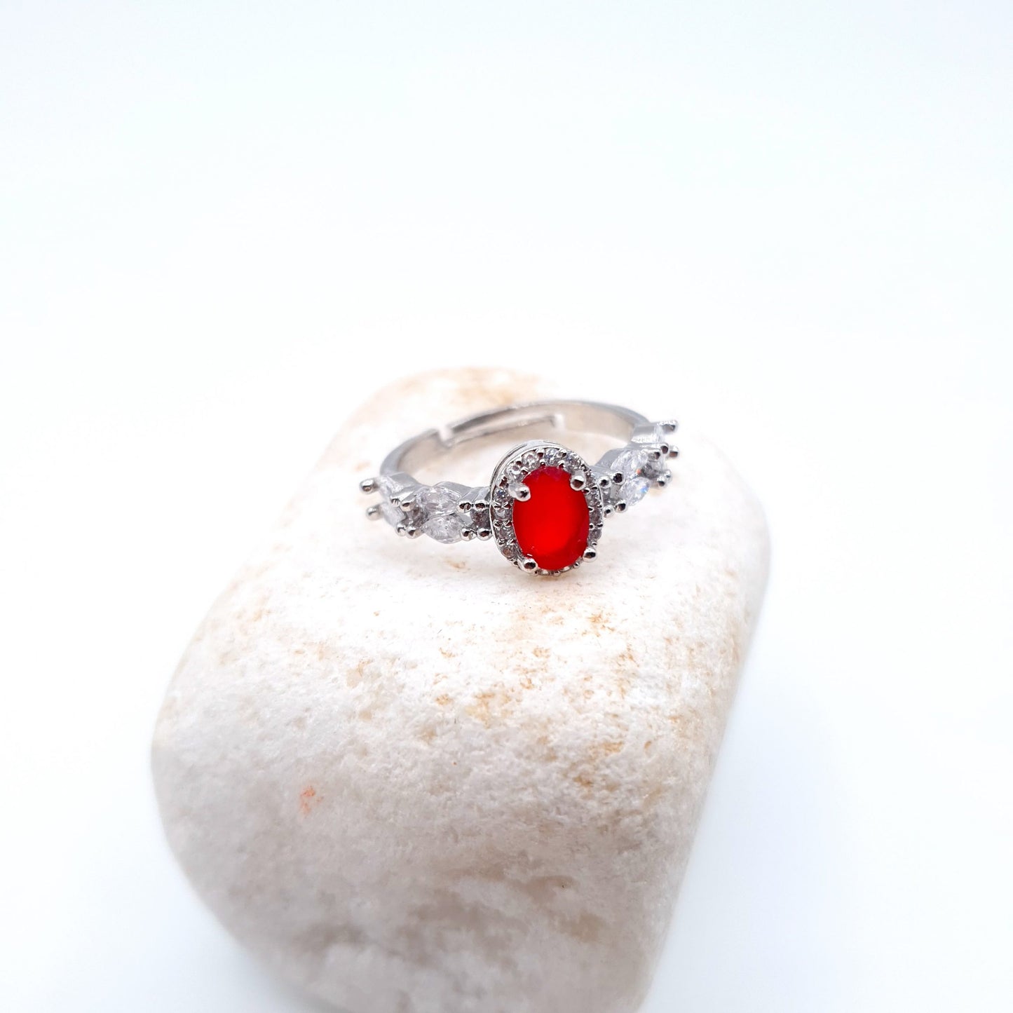 A versatile adjustable ring that fits perfectly, adding elegance to any style image 8