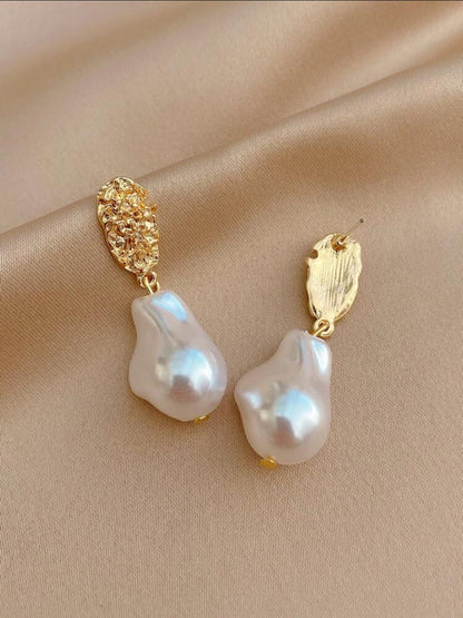 FAUX PEARL DÉCOR DROP image 3