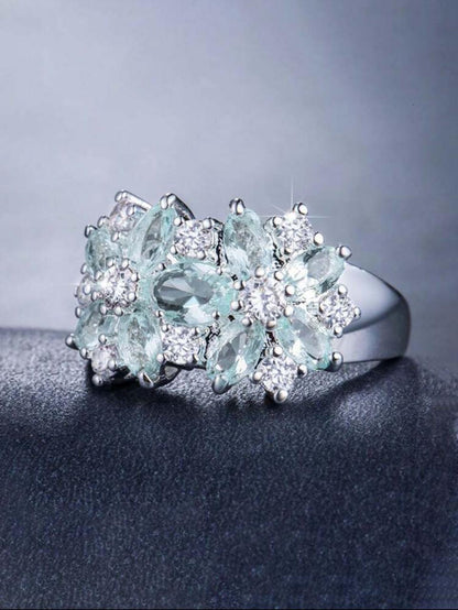 GLAMOROUS COPPER CUBIC DETAIL FLOWER DESIGN RING image 5