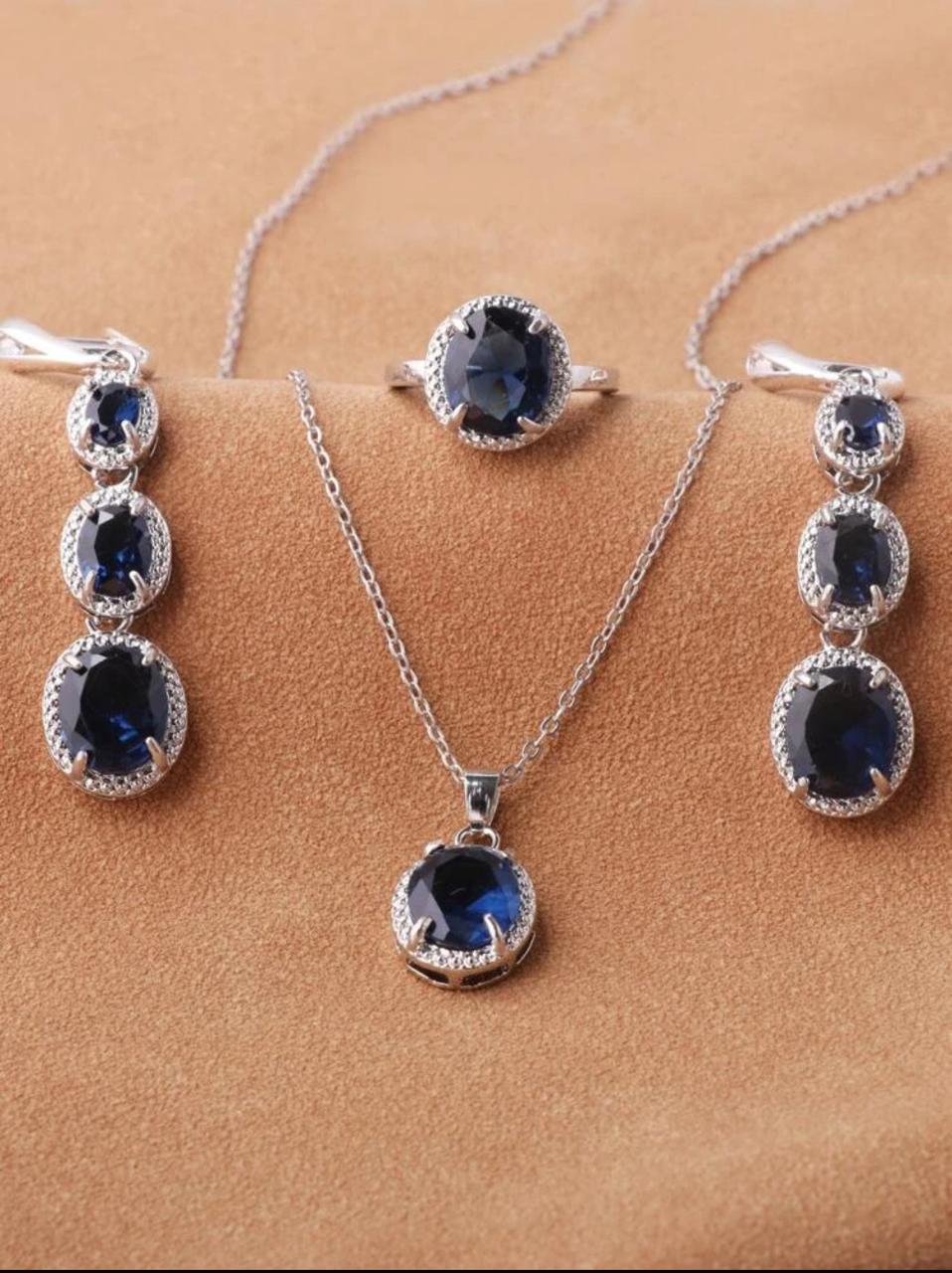 4pcs Gemstone Decor Neklace Set (S925) image 2