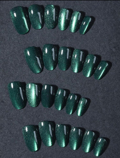 Y2K Short Oval Green Crystal Cat Eye Tip Press On Nails image 3