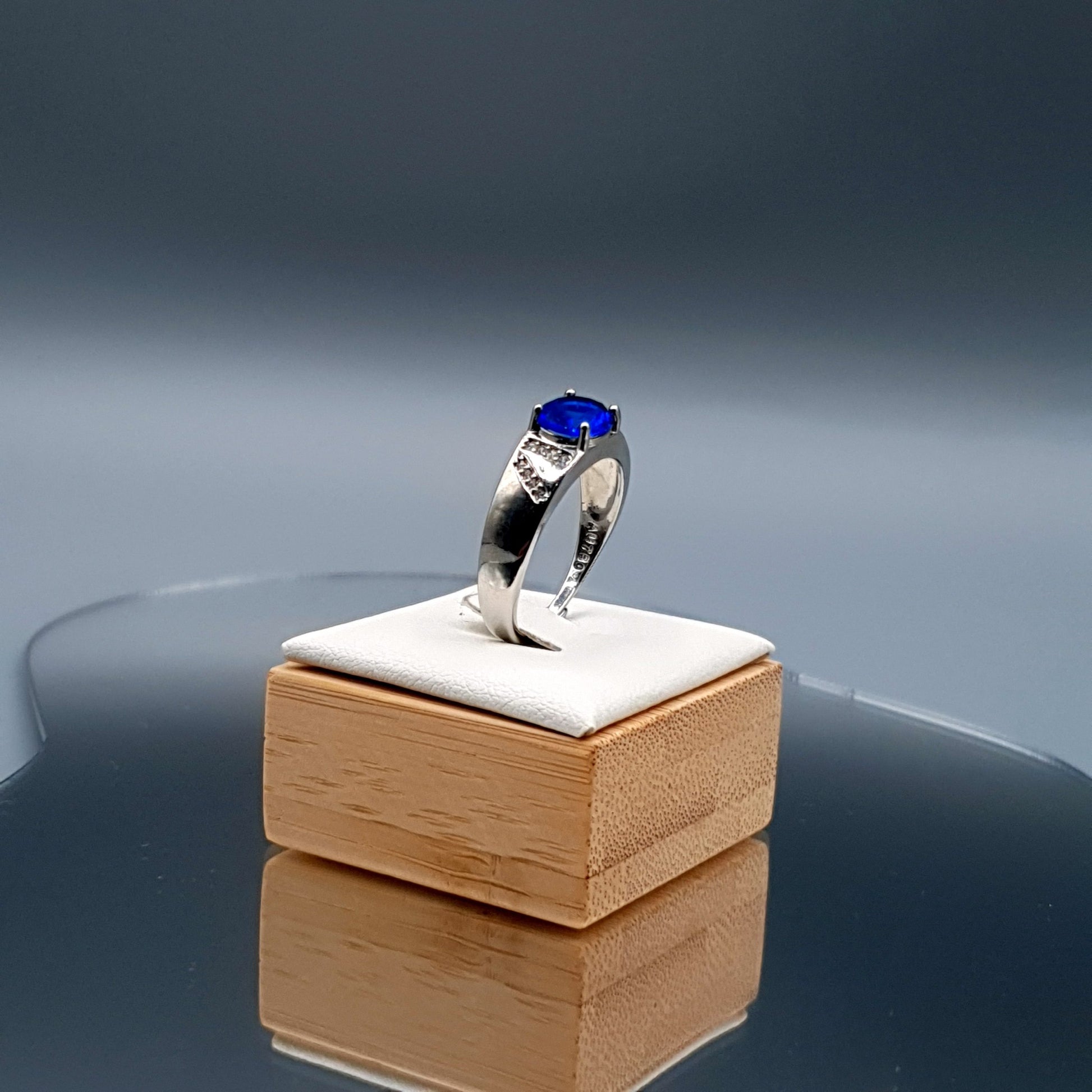 IMPORTED ADJUSTABLE RING image 3