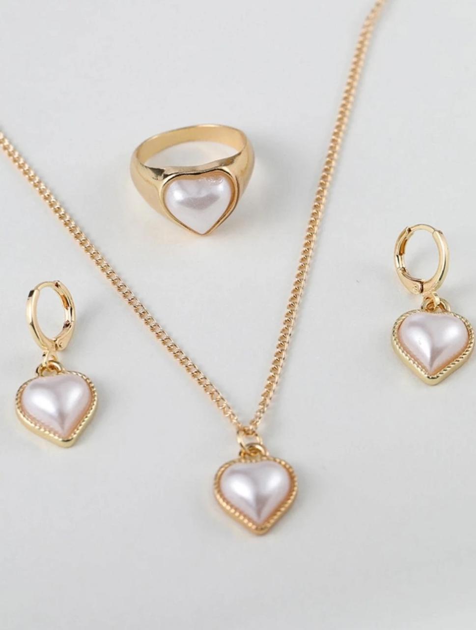 4 PIECES HEART SHAPED FAUX PEARL SET image 4